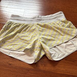 Stylish Yellow Patterned Women's Athletic Shorts